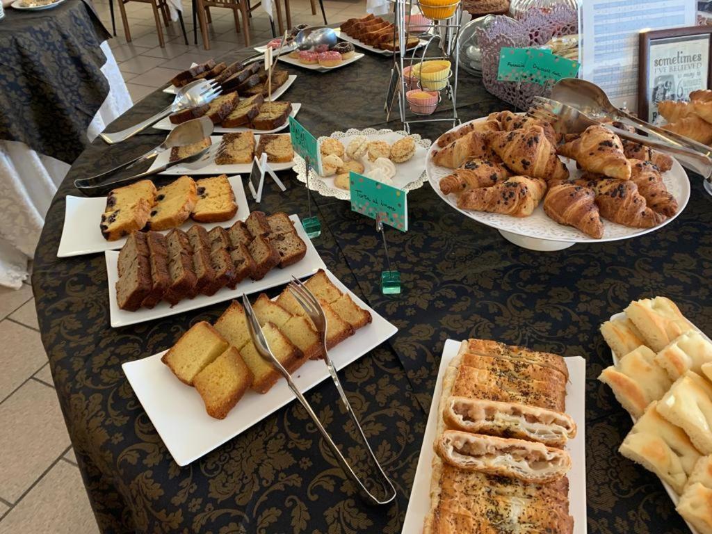צ'לה ליגורה Hotel Torre מראה חיצוני תמונה